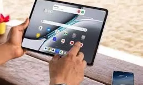 OnePlus:मात्र 12,990 रुपये में लॉन्च किया नया टैब, फुल चार्ज पर मिलता है 2 महीने का बैकअप, जानें संभावित कीमत और फीचर्स OnePlus:मात्र 12,990 रुपये में लॉन्च किया नया टैब, फुल चार्ज पर मिलता है 2 महीने का बैकअप, जानें संभावित कीमत और फीचर्स