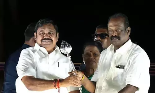 DMK गठबंधन कभी भी टूट सकता है: एडप्पादी के. पलानीस्वामी DMK गठबंधन कभी भी टूट सकता है: एडप्पादी के. पलानीस्वामी