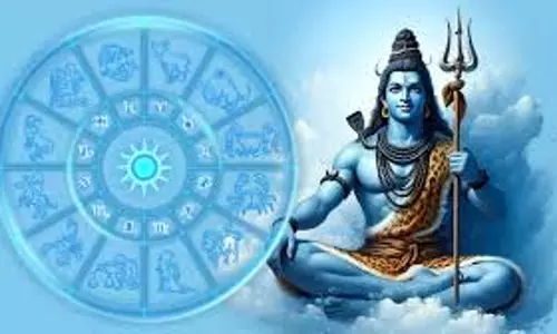 Shubh Yoga 2025: सावन में पुष्य नक्षत्र और सिद्धि योग का संयोग देगा विशेष लाभ, इन राशियों को मिलेगा लाभ