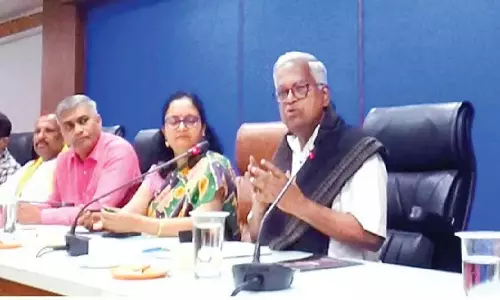 Kannada को जिला प्रशासन में पूर्ण रूप से लागू किया जाना चाहिए Kannada को जिला प्रशासन में पूर्ण रूप से लागू किया जाना चाहिए