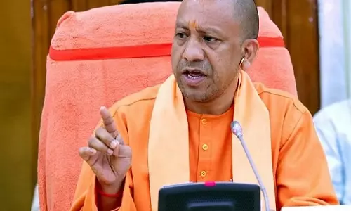 Gorakhpur: जमीन पर अवैध कब्जा बर्दाश्त नहीं, मुख्यमंत्री ने दिए सख्त आदेश Gorakhpur: जमीन पर अवैध कब्जा बर्दाश्त नहीं, मुख्यमंत्री ने दिए सख्त आदेश
