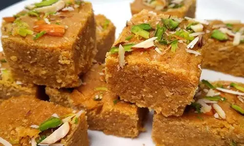 Semolina Besan Barfi:लाजवाब मीठा व्यंजन Semolina Besan Barfi:लाजवाब मीठा व्यंजन