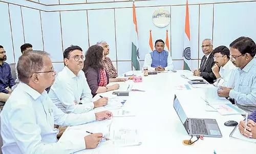 महानदी विवाद को सौहार्दपूर्ण ढंग से हल किया जाना चाहिए: CM Charan Majhi महानदी विवाद को सौहार्दपूर्ण ढंग से हल किया जाना चाहिए: CM Charan Majhi