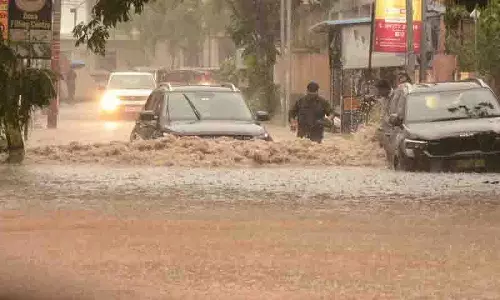 Telangana में मानसून की तबाही, सभी जिलों में बारिश से अफरा-तफरी