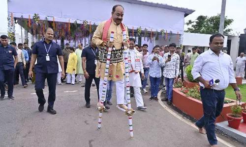 डिप्टी सीएम अरुण साव ने गेड़ी का लिया आनंद