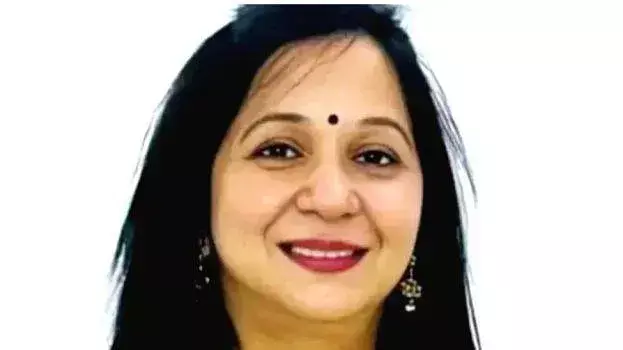 Kerala: विदेश में सेवा करते हुए चली गई डॉक्टर की जान, परिजनों में शोक Kerala: विदेश में सेवा करते हुए चली गई डॉक्टर की जान, परिजनों में शोक