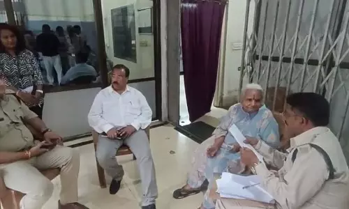 जबलपुर EOW का छापा: जगदीश सरवटे की मां को जेल भेजा गया, कहा- ससुर ने दी थी बाघ की खाल