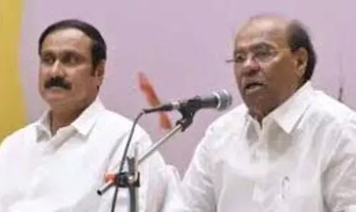 पीएमके संस्थापक ने बेटे अंबुमणि के खिलाफ डीजीपी को याचिका दी