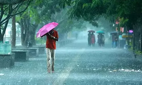 Andhra : बंगाल की खाड़ी में आज कम दबाव