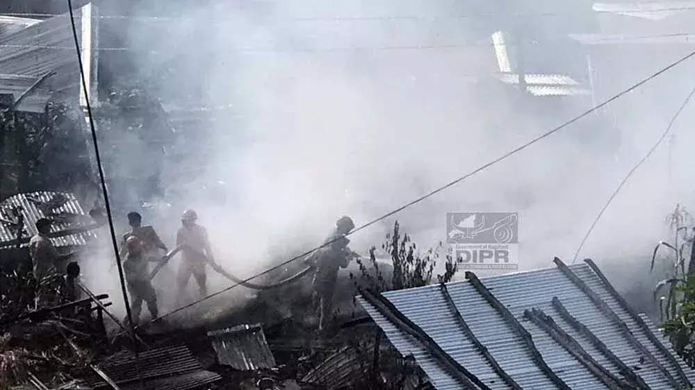 Nagaland : किफिरे में आग से नौ इमारतें नष्ट