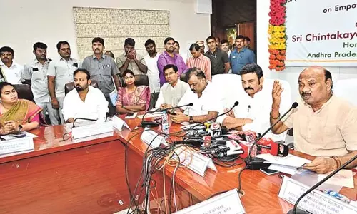 Andhra : राष्ट्रीय महिला सशक्तिकरण सम्मेलन 14 सितंबर से Andhra : राष्ट्रीय महिला सशक्तिकरण सम्मेलन 14 सितंबर से