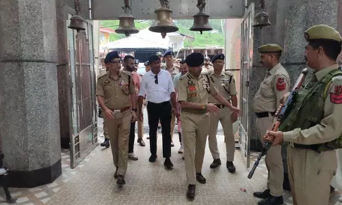 उत्तरी सेना कमांडर ने Doda-रामबन-किश्तवाड़ क्षेत्र में सुरक्षा स्थिति की समीक्षा की