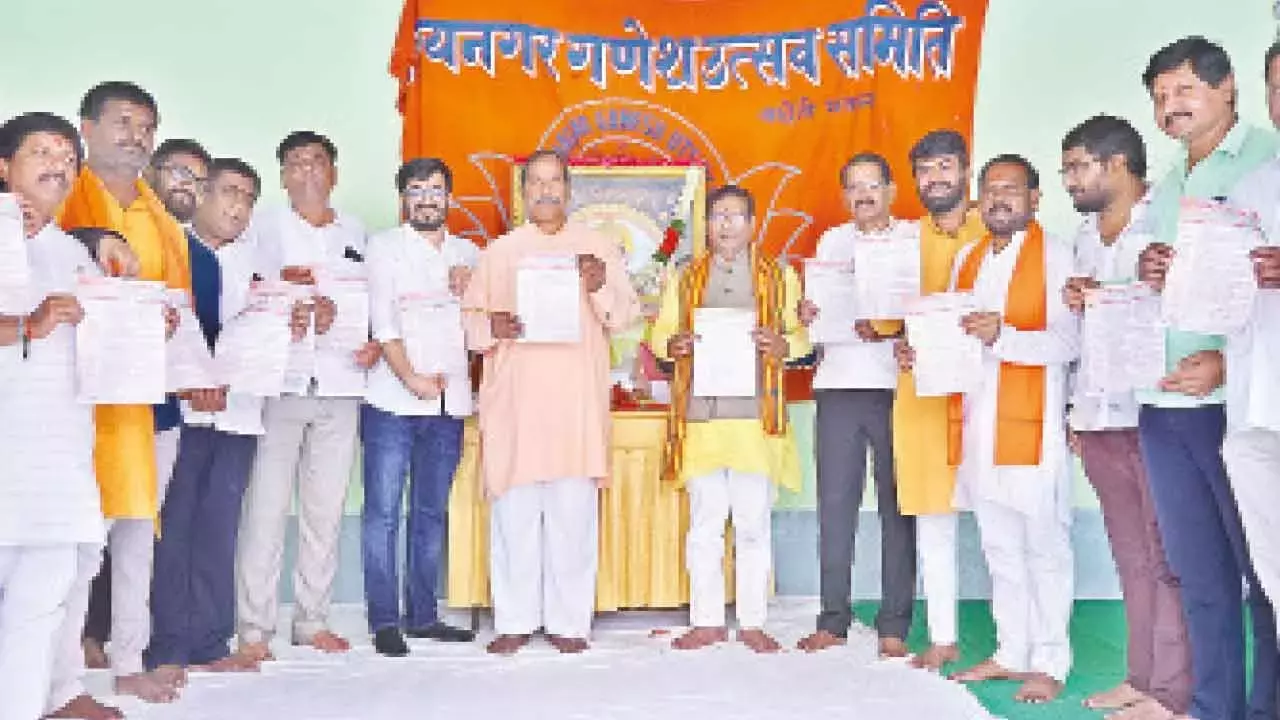 Telangana: 46वां गणेश उत्सव स्वदेशी उत्पादों और एकता को बढ़ावा देगा Telangana: 46वां गणेश उत्सव स्वदेशी उत्पादों और एकता को बढ़ावा देगा