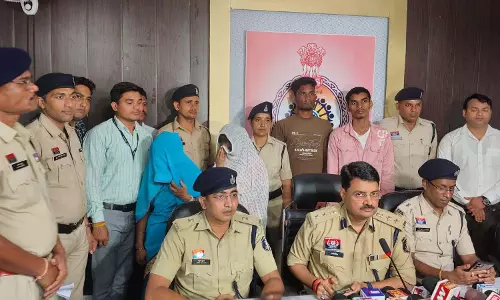चकरभाठा के ब्लाइंड मर्डर का खुलासा, मृतक की पत्नी, सास और साढ़ू निकले हत्यारे चकरभाठा के ब्लाइंड मर्डर का खुलासा, मृतक की पत्नी, सास और साढ़ू निकले हत्यारे
