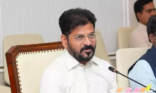 रेवंत ने कहा- अगर उन्हें नोटिस मिलता है तो वह फ़ोन टैपिंग मामले में SIT के सामने पेश होने को तैयार