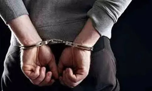 किडनी रैकेट का मुख्य मास्टरमाइंड गिरफ्तार किडनी रैकेट का मुख्य मास्टरमाइंड गिरफ्तार