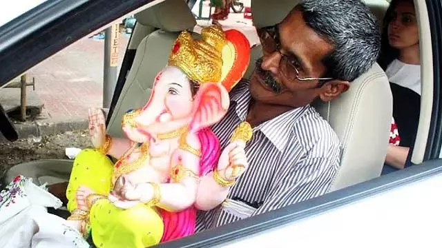 गौरी-गणेश महोत्सव 2025: POP मूर्तियों पर नजर रखें; राज्य सरकार ने अधिकारियों को निर्देश दिए गौरी-गणेश महोत्सव 2025: POP मूर्तियों पर नजर रखें; राज्य सरकार ने अधिकारियों को निर्देश दिए
