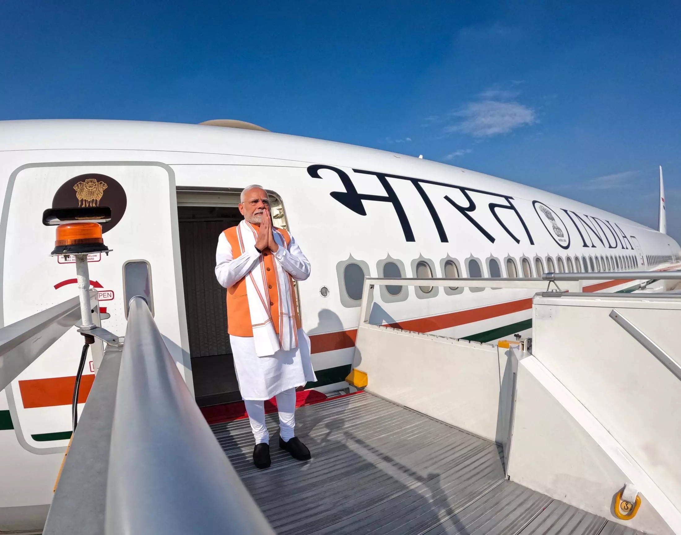 PM की यात्रा: त्रिची हवाई अड्डे पर 5-स्तरीय सुरक्षा PM की यात्रा: त्रिची हवाई अड्डे पर 5-स्तरीय सुरक्षा