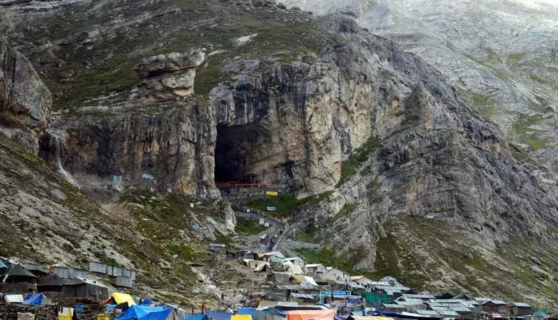 21 दिनों में 3.52 लाख से अधिक लोगों ने की अमरनाथ यात्रा 21 दिनों में 3.52 लाख से अधिक लोगों ने की अमरनाथ यात्रा