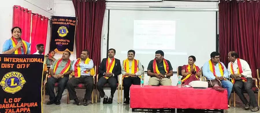महिला लेखिकाओं का सामाजिक सरोकार अद्वितीय है: Pramila Mahadev महिला लेखिकाओं का सामाजिक सरोकार अद्वितीय है: Pramila Mahadev