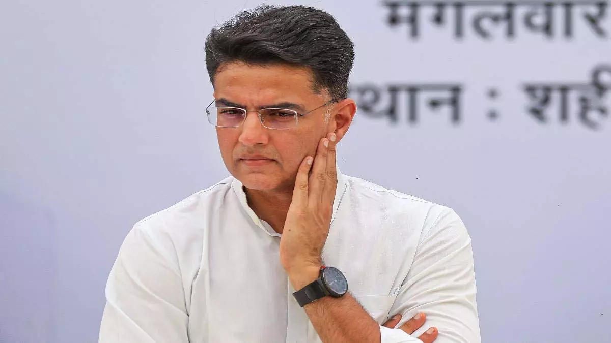 छत्तीसगढ़ शराब घोटाला: कल रायपुर पहुंचेंगे सचिन पायलट, जेल में चैतन्य बघेल से करेंगे मुलाकात छत्तीसगढ़ शराब घोटाला: कल रायपुर पहुंचेंगे सचिन पायलट, जेल में चैतन्य बघेल से करेंगे मुलाकात