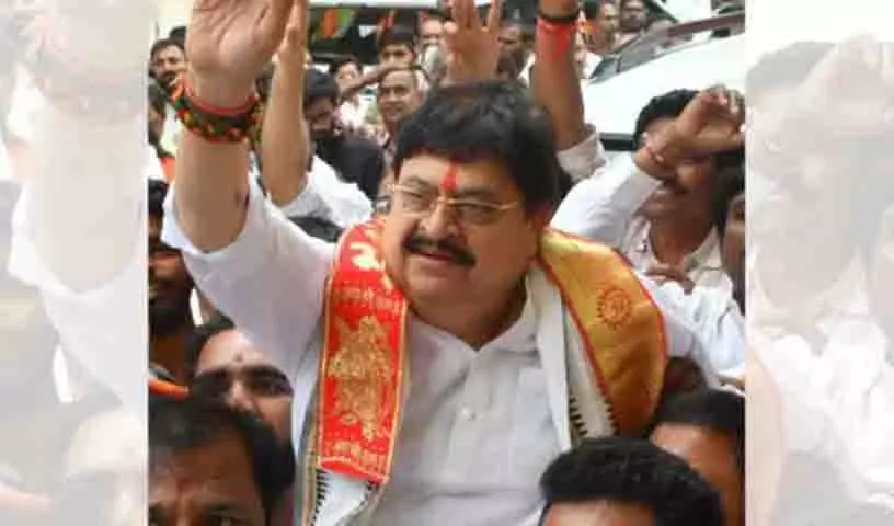 Ramchander Rao की मांग, पोन्नम प्रभाकर या महेश कुमार गौड़ को सीएम बनाएं Ramchander Rao की मांग, पोन्नम प्रभाकर या महेश कुमार गौड़ को सीएम बनाएं