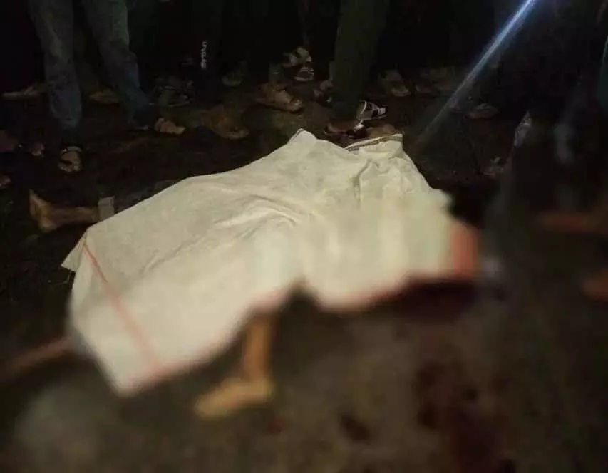 CG BREAKING: तेज रफ्तार भारी वाहन की टक्कर से दो बाइक सवारों की मौत CG BREAKING: तेज रफ्तार भारी वाहन की टक्कर से दो बाइक सवारों की मौत