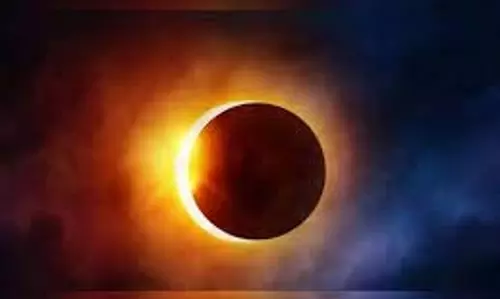 Surya Grahan Date 2025: सदी का सबसे लंबा सूर्य ग्रहण कब लगेगा, जानें तारीख और ग्रहण के दौरान खाने-पीने से जुड़ी बातें Surya Grahan Date 2025: सदी का सबसे लंबा सूर्य ग्रहण कब लगेगा, जानें तारीख और ग्रहण के दौरान खाने-पीने से जुड़ी बातें