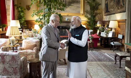 PM मोदी ने ब्रिटेन के किंग चार्ल्स तृतीय को भारत आने का दिया आमंत्रण