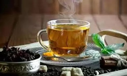 Health: बरसात में खांसी-जुकाम से राहत पाने का देसी तरीका, घर पर ऐसे बनाएं इम्यूनिटी बढ़ाने वाला काढ़ा