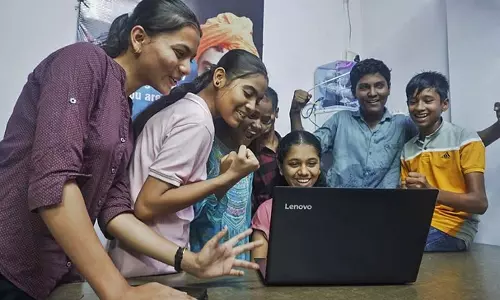 प्लस 2 उपचुनाव के नतीजे आज जारी होंगे प्लस 2 उपचुनाव के नतीजे आज जारी होंगे