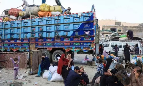 अफ़ग़ान निर्वासन से जर्मनी की नैतिक साख कमजोर: फ्रैंकफर्ट शोधकर्ता
