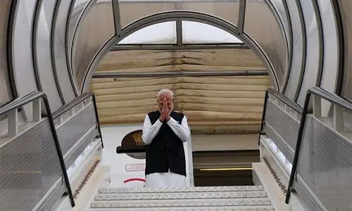 2021-24 तक मोदी की विदेश यात्राओं पर 295 करोड़ रुपये खर्च