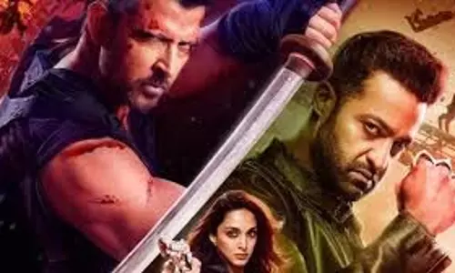 War 2 Trailer: फैन्स का इंतजार खत्म, वॉर 2 का ट्रेलर रिलीज, ऋतिक और जूनियर एनटीआर के बीच दिखी जबरदस्त टक्कर