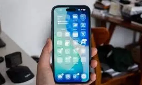 Apple: iOS 26 बीटा वर्जन लॉन्च, क्या आपके iPhone को मिलेगा नया अपडेट Apple: iOS 26 बीटा वर्जन लॉन्च, क्या आपके iPhone को मिलेगा नया अपडेट