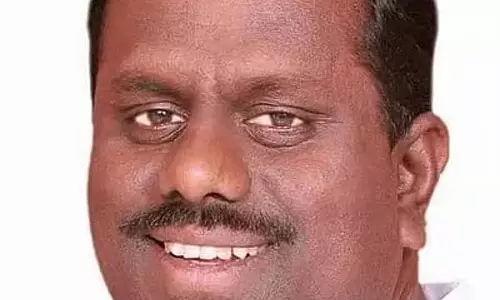 राघवेंद्र हितनाल बने रबाकोवी के अध्यक्ष: भीमा नायक के लिए झटका