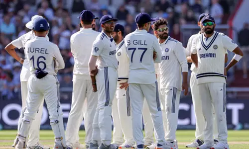 मैनचेस्टर में मौसम और पिच ने बढ़ाई भारत की मुश्किलें: मांजरेकर मैनचेस्टर में मौसम और पिच ने बढ़ाई भारत की मुश्किलें: मांजरेकर