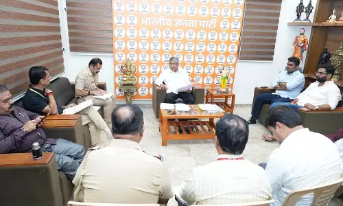 यातायात भीड़-भाड़ मुक्त कोथरुड: मंत्री ने एआई-आधारित चालान प्रणाली शुरू करने का निर्देश दिया