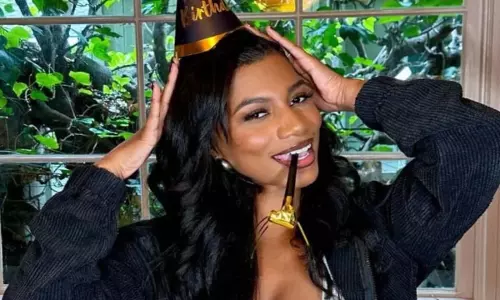 Taylor Rooks के पति कौन हैं? उनके निजी, सितारों से सजे समारोह पर एक नज़र