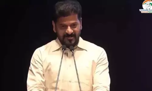 रेवंत ने जाति सर्वेक्षण में RARE मॉडल का अनावरण किया रेवंत ने जाति सर्वेक्षण में RARE मॉडल का अनावरण किया