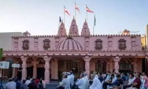 ऑस्ट्रेलिया में हिंदू मंदिर पर नस्लवादी भित्तिचित्रों से हमला ऑस्ट्रेलिया में हिंदू मंदिर पर नस्लवादी भित्तिचित्रों से हमला