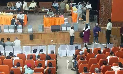 Kullu दशहरा कॉम्प्लेक्स की नीलामी में लगी बोली, अधिकतम बोली 75,000 रुपये प्रति माह Kullu दशहरा कॉम्प्लेक्स की नीलामी में लगी बोली, अधिकतम बोली 75,000 रुपये प्रति माह