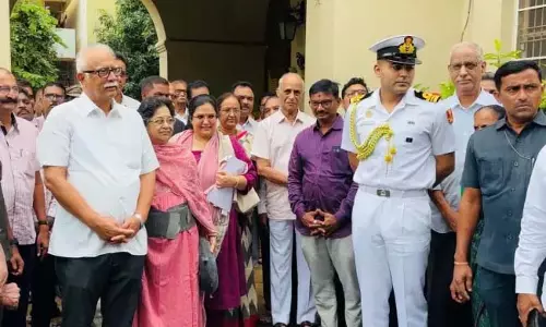 Andhra : अशोक गजपति राजू 26 तारीख को गोवा के राज्यपाल का पदभार ग्रहण करेंगे Andhra : अशोक गजपति राजू 26 तारीख को गोवा के राज्यपाल का पदभार ग्रहण करेंगे