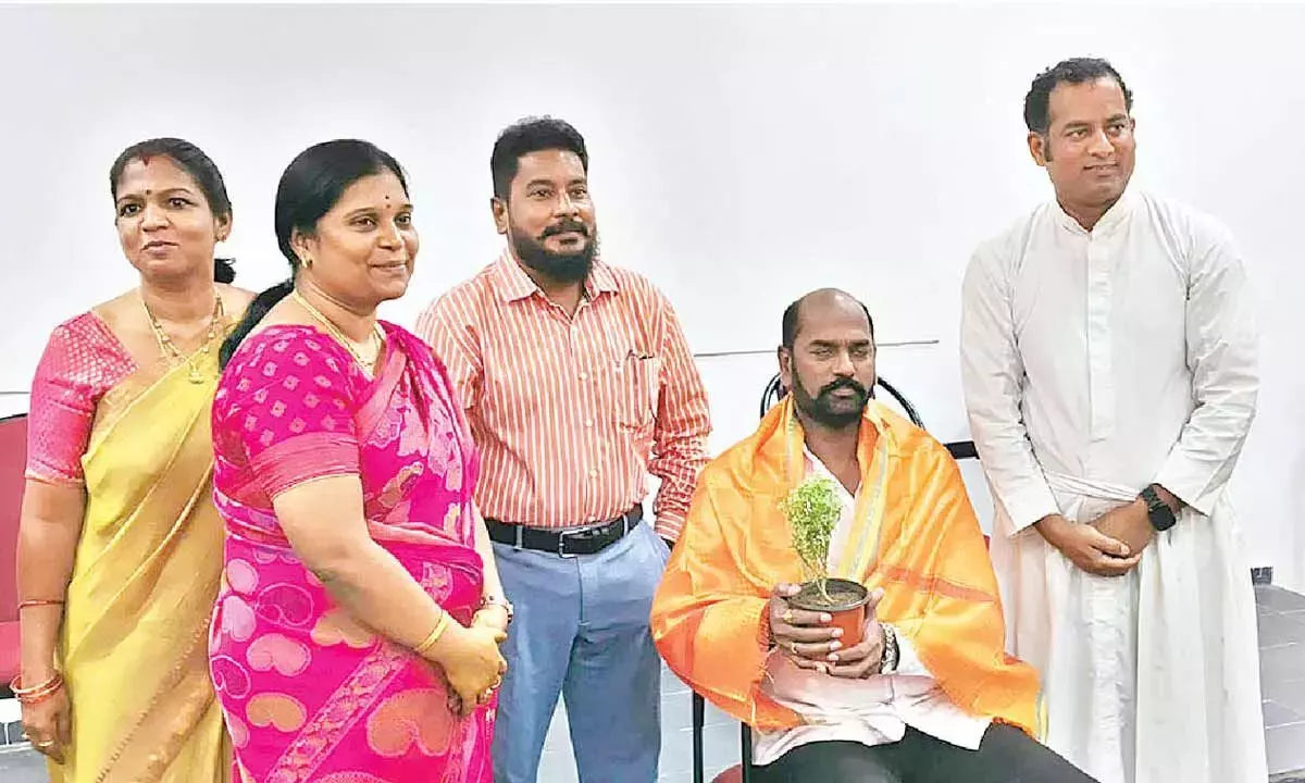 Andhra: ALC ने आयकर दिवस मनाया Andhra: ALC ने आयकर दिवस मनाया