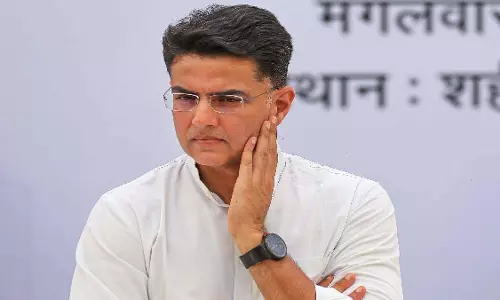 छत्तीसगढ़ शराब घोटाला: कल रायपुर पहुंचेंगे सचिन पायलट, जेल में चैतन्य बघेल से करेंगे मुलाकात छत्तीसगढ़ शराब घोटाला: कल रायपुर पहुंचेंगे सचिन पायलट, जेल में चैतन्य बघेल से करेंगे मुलाकात