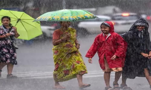 Jharkhand में भारी बारिश का अलर्ट, 28 जुलाई तक तेज हवाएं संभव Jharkhand में भारी बारिश का अलर्ट, 28 जुलाई तक तेज हवाएं संभव