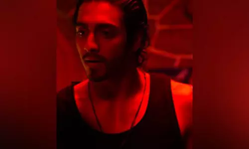 Saiyaara के एक हफ्ते पूरे: अहान पांडे ने कृष कपूर स्टाइल में फैंस का जताया आभार Saiyaara के एक हफ्ते पूरे: अहान पांडे ने कृष कपूर स्टाइल में फैंस का जताया आभार
