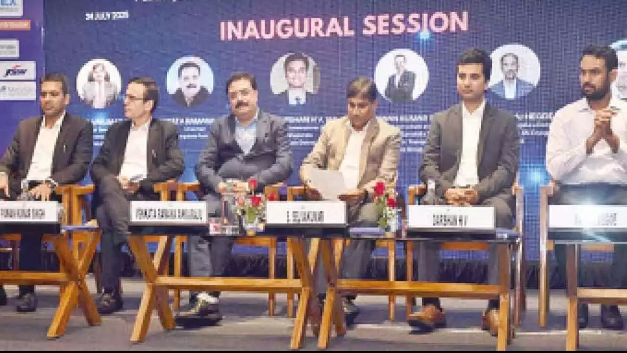 राज्य की नई औद्योगिक नीति के तहत विश्वस्तरीय लॉजिस्टिक्स केंद्र के रूप में करिकाड की पहचान राज्य की नई औद्योगिक नीति के तहत विश्वस्तरीय लॉजिस्टिक्स केंद्र के रूप में करिकाड की पहचान