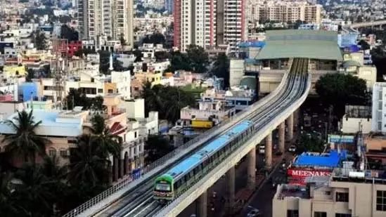 117 घंटे ट्रैफिक में, बेंगलुरु की यातायात समस्या का विस्तार 117 घंटे ट्रैफिक में, बेंगलुरु की यातायात समस्या का विस्तार