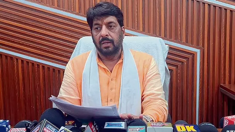 Haryana : गोपाल कांडा के इनेलो को समर्थन के दावे से विवाद Haryana : गोपाल कांडा के इनेलो को समर्थन के दावे से विवाद
